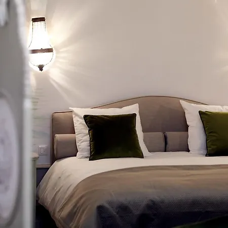 Bed & Breakfast Au Jeu De Paume