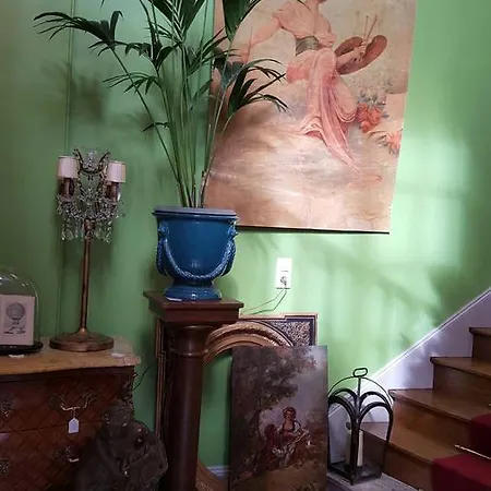 Frühstückspension Au Jeu De Paume Épernay