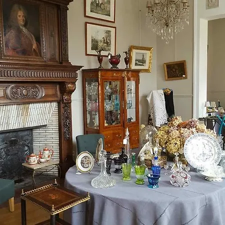 Bed & Breakfast Au Jeu De Paume Epernay