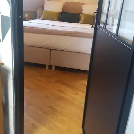 Frühstückspension Au Jeu De Paume 4*