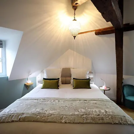 Bed & Breakfast Au Jeu De Paume Épernay