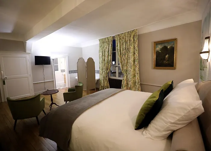 Au Jeu De Paume Epernay