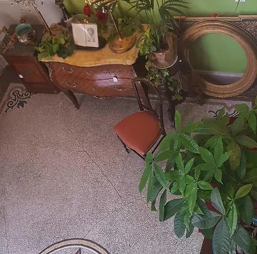 Bed & Breakfast Au Jeu De Paume 4*