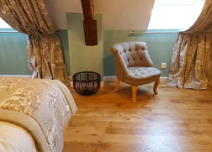 Au Jeu De Paume Bed & Breakfast Epernay