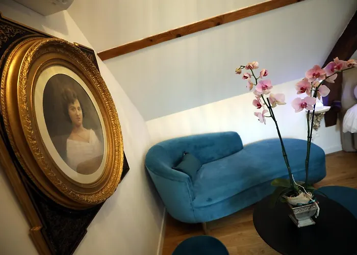 Au Jeu De Paume Epernay